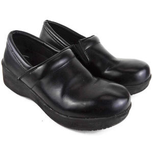 TREADSAFE OIL/SLIP Resistant BLACK Leather Clog
